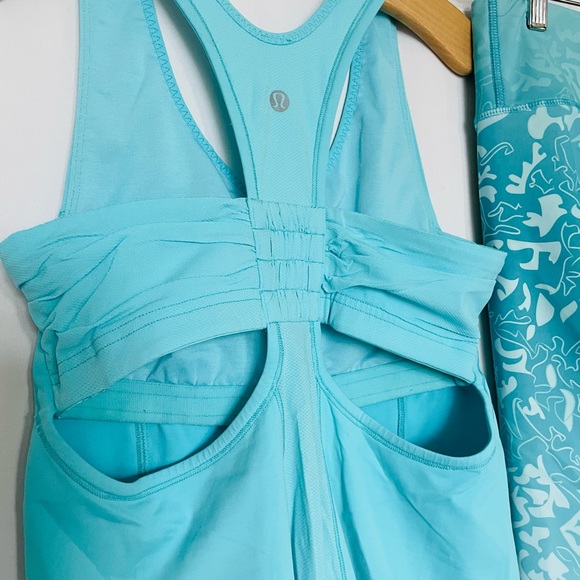 Lululemon tank top with Noli leggings. Size XS - Picture 4 of 6
